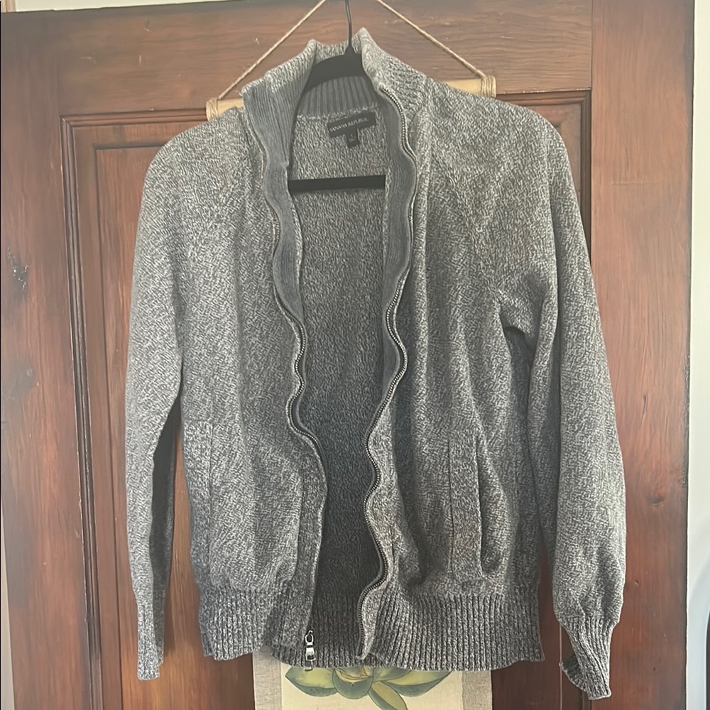 Banana Republic Gray Ruffled Open Cardigan
